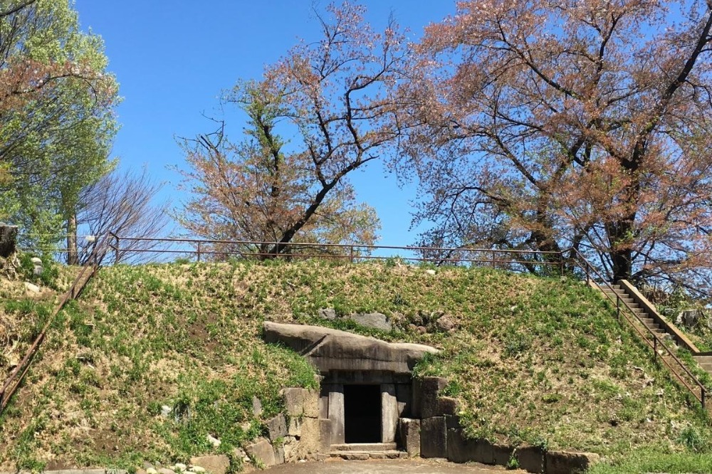 蛇穴山古墳
