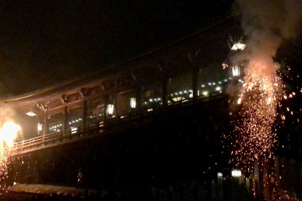 お松明 - 東大寺